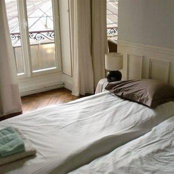 Bed & Breakfast Madeleine パリ エクステリア 写真